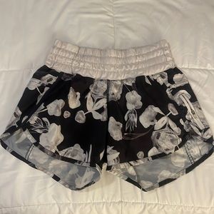 lulu lemon high waisted floral shorts